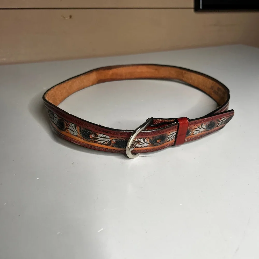 Vintage Handcrafted USA Leather Western Belt Brown Floral Tooled Pam Size 36
